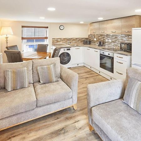 Host & Stay - Lobster Pot Apartment Whitby Bagian luar foto